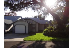 39650 US-19, Tarpon Springs, FL 34689, Sold 07/13/15
