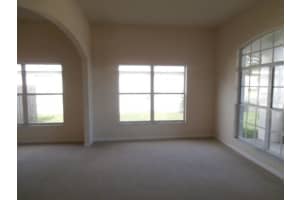 5819 Laguna Woods Ct, Tampa, FL 33625, Sold 10/07/15