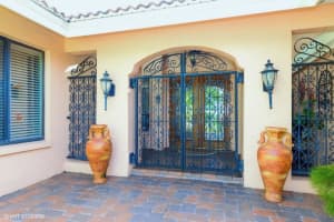 4161 Saltwater Blvd, Tampa, FL 33615, Sold 10/15/15