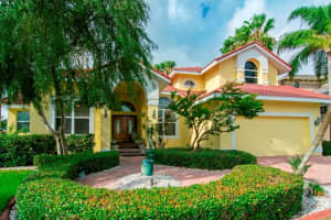 1313 Alhambra Dr, Apollo Beach, FL 33572, Sold 04/07/16