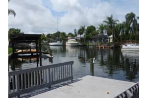 6318 Wisteria Ln, Apollo Beach, FL 33572, Sold 02/26/16