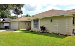1728 Shady Leaf Dr, Valrico, FL 33596, Sold 02/19/16