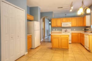 14531 Kristenright Ln, Orlando, FL 32826, Sold 10/29/15