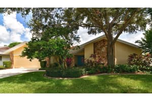 4117 Crosswater Dr, Tampa, FL 33615, Sold 03/11/16