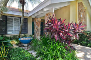 4117 Crosswater Dr, Tampa, FL 33615, Sold 03/11/16