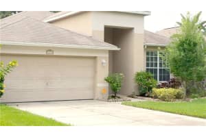 9018 Cliff Lake Ln, Tampa, FL 33614, Sold 11/03/15