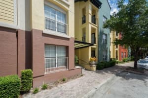 2411 W Horatio St, Tampa, FL 33609, Sold 02/17/16