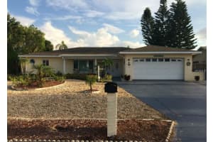 6421 Lake Sunrise Dr, Apollo Beach, FL 33572, Sold 03/16/16