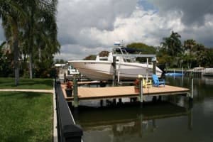 3941 Versailles Dr, Tampa, FL 33634, Sold 07/29/16