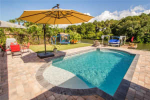 3941 Doral Dr, Tampa, FL 33634, Sold 12/10/15