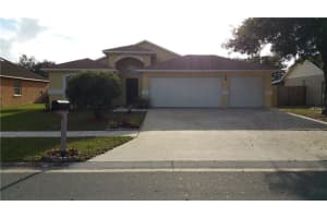 9817 Cristina Dr, Riverview, FL 33569, Sold 01/29/16