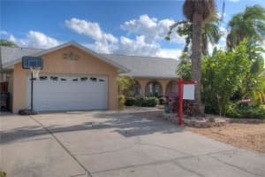 6325 Cocoa Ln, Apollo Beach, FL 33572, Sold 01/29/16