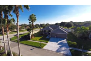 1001 Lumsden Trace Cir, Valrico, FL 33594, Sold 06/23/16