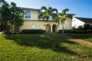 4938 W Bay Way Dr, Tampa, FL 33629, Sold 06/30/16