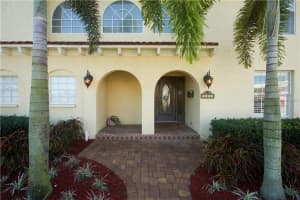 4938 W Bay Way Dr, Tampa, FL 33629, Sold 06/30/16