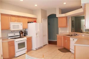 736 Straw Lake Dr, Brandon, FL 33510, Sold 04/06/16