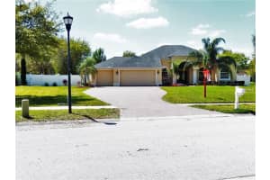 12222 Creek Edge Dr, Riverview, FL 33579, Sold 06/28/16