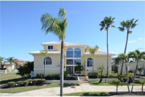 947 Symphony Isles Blvd, Apollo Beach, FL 33572, Sold 08/18/16