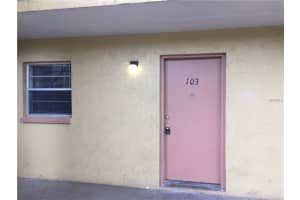 2812 Somerset Park Dr, Tampa, FL 33613, Sold 05/05/16