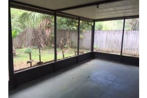 1813 Tarah Trace Dr, Brandon, FL 33510, Sold 08/25/16