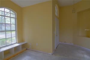 4646 Whispering Park Ln, Tampa, FL 33614, Sold 08/25/16