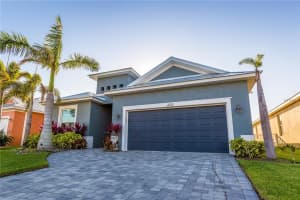 422 Bahama Grande Blvd, Apollo Beach, FL 33572, Sold 08/12/16