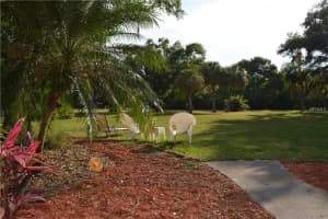 2926 Long Rifle Dr, Wimauma, FL 33598, Sold 09/29/16