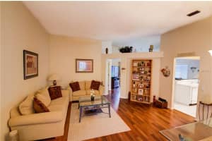 312 Sonoma Dr, Valrico, FL 33594, Sold 06/24/16