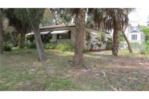 561 Cedar St, Longboat Key, FL 34228, Sold 01/18/17