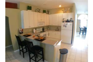 317 Country Vineyard Dr, Valrico, FL 33594, Sold 08/09/16