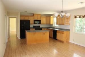 1319 Guardian Dr, Venice, FL 34292, Sold 10/07/16