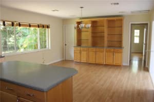1319 Guardian Dr, Venice, FL 34292, Sold 10/07/16