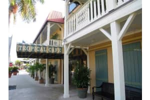 500 S Washington Dr, Sarasota, FL 34236, Sold 01/12/17