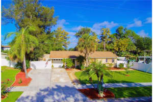 6204 Tampa Shores Blvd, Tampa, FL 33615, Sold 11/30/16