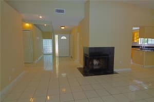 12510 Forest Ln Dr, Tampa, FL 33624, Sold 01/06/17