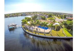 6302 Cocoa Ln, Apollo Beach, FL 33572, Sold 02/16/17