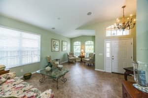 9016 Cliff Lake Ln, Tampa, FL 33614, Sold 11/21/16
