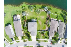 931 Seminole Sky Dr, Ruskin, FL 33570, Sold 04/19/17