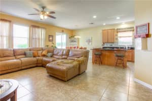 721 Parker Den Dr, Ruskin, FL 33570, Sold 12/16/16
