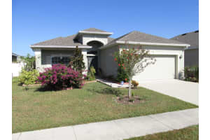Krenson Woods, 851 Krenson Woods Ln, Lakeland, FL 33813, Sold 12/27/16
