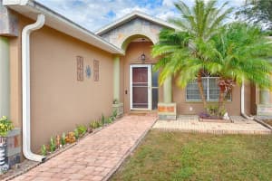 4524 Redcoat Dr, Zephyrhills, FL 33543, Sold 02/28/17