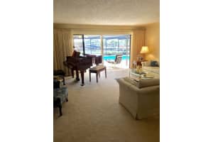 3904 Dana Shores Dr, Tampa, FL 33634, Sold 04/17/17