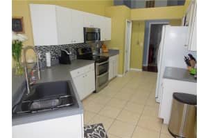 10036 Oasis Palm Dr, Tampa, FL 33615, Sold 02/22/17