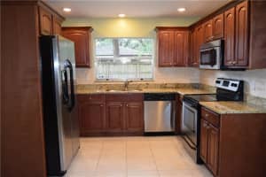 3222 Las Brisas Dr, Riverview, FL 33578, Sold 01/19/17