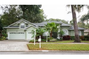 2227 Valrico Forest Dr, Valrico, FL 33594, Sold 06/08/17