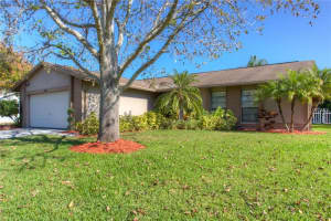 6529 Seafairer Dr, Tampa, FL 33615, Sold 02/17/17