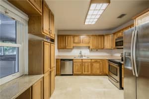 3410 S Belcher Dr, Tampa, FL 33629, Sold 03/31/17