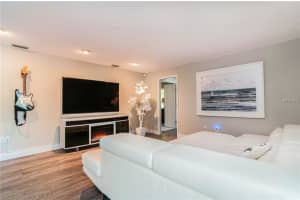 7001 Pelican Island Dr, Tampa, FL 33634, Sold 04/07/17