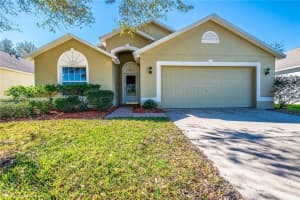 2066 Carpathian Dr, Apopka, FL 32712, Sold 03/07/17