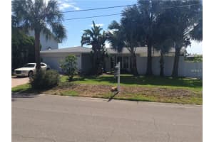 2326 S Shore Dr SE, St. Petersburg, FL 33705, Sold 09/13/17
